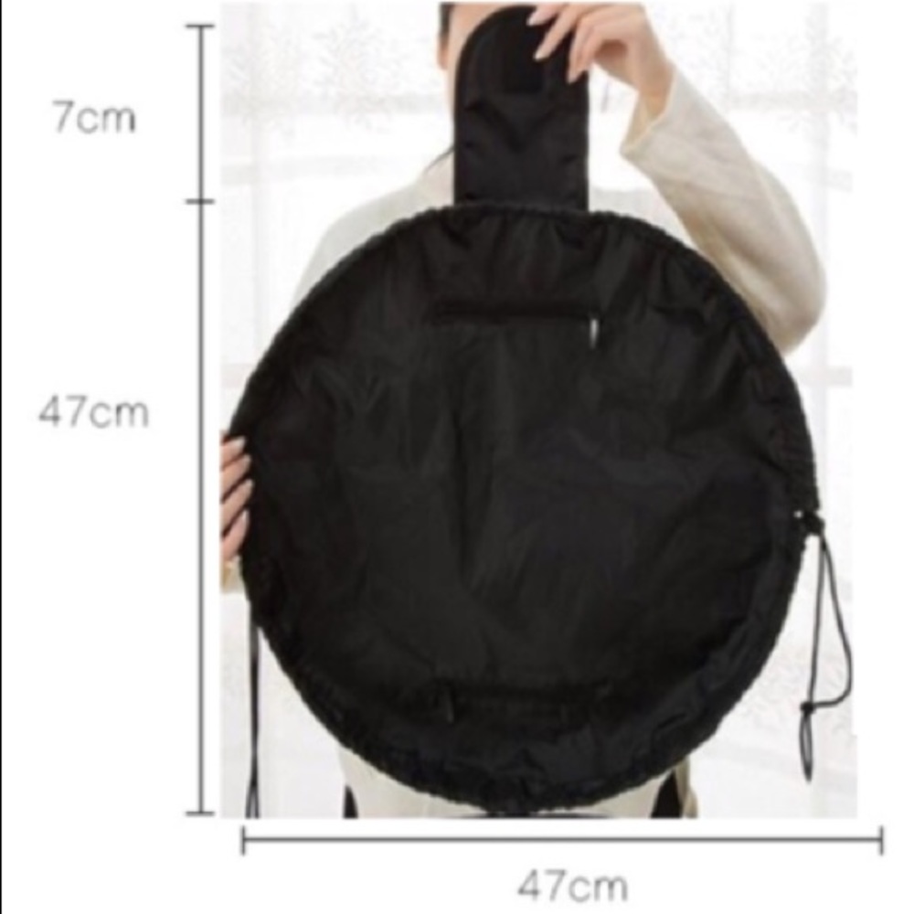 New Waterproof Travel Makeup Bag - Picture 4 of 8